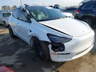 2023 Tesla Model Y Performance with VIN 7SAYGDEF0PF839468, listed as a IAAI auction lot 41609263 with 25,434 mi miles and . Bid and sale history available at DreamBid. Image 1.