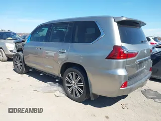 2018 Lexus LX 570 z VIN JTJHY7AX7J4255445, wystawiony jako IAAI lot #41631248 z przebiegiem 86 179 mil mil oraz . Historia ofert i sprzedaży dostępna na DreamBid. Obrazek 3.