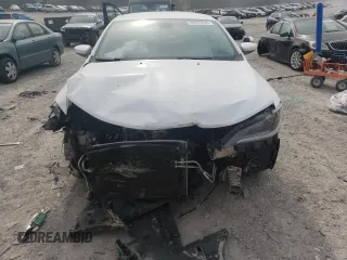 2016 Chrysler 200 Limited with VIN 1C3CCCAB1GN117464, listed as a Copart auction lot 48976035 with 156,317 mi miles and Salvage Title. Bid and sale history available at DreamBid. Image 5.