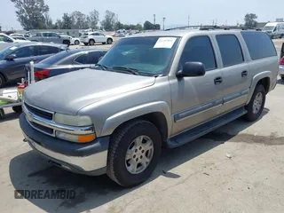 2002 Chevrolet Suburban LT z VIN 1GNFK16T92J208121, wystawiony jako IAAI lot #42163490 z przebiegiem 177 145 mil mil oraz . Historia ofert i sprzedaży dostępna na DreamBid. Obrazek 2.