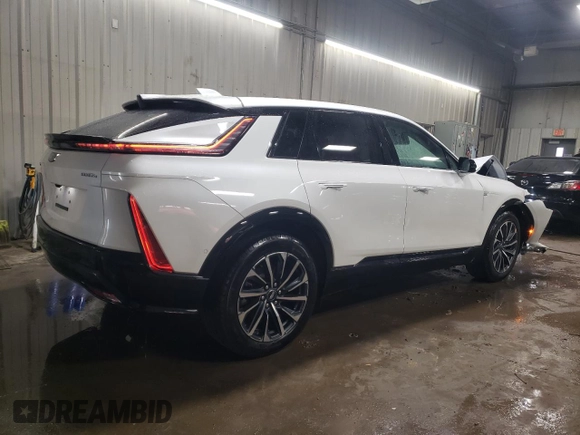 2025 Cadillac LYRIQ z VIN 1GYKPURL7SZ303441, wystawiony jako Copart lot #47011235 z przebiegiem 1 078 mil mil oraz Szkoda całkowita • Salvage title. Historia ofert i sprzedaży dostępna na DreamBid. Obrazek 3.