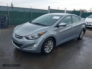 2016 Hyundai Elantra SE with VIN 5NPDH4AE1GH772113, listed as a IAAI auction lot 41650989 with 100,634 mi miles. Bid and sale history available at carsss.com. Image 17.