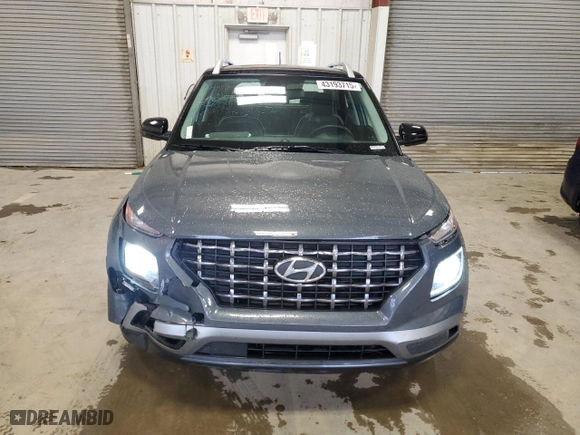 2024 Hyundai Venue Limited with VIN KMHRC8A32RU306236, listed as a Copart auction lot 43193715 with 22,127 mi miles and Salvage Title. Bid and sale history available at carsss.com. Image 5.