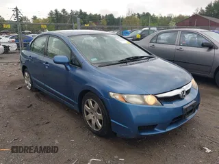 2009 Honda Civic LX z VIN 2HGFA16519H361893, wystawiony jako IAAI lot #42180529 z przebiegiem 219 431 mil mil oraz . Historia ofert i sprzedaży dostępna na DreamBid. Obrazek 1.