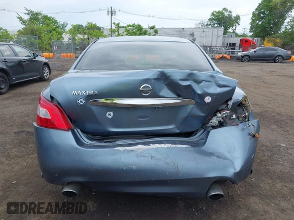 2011 Nissan Maxima SV z VIN 1N4AA5AP9BC808140, wystawiony jako IAAI lot #42257514 z przebiegiem 190 943 mil mil oraz . Historia ofert i sprzedaży dostępna na DreamBid. Obrazek 16.