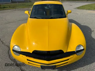 2004 Chevrolet SSR LS z VIN 1GCES14P24B106425, wystawiony jako Copart lot #59043765 z przebiegiem 87 661 mil mil oraz Tytuł czysty. Historia ofert i sprzedaży dostępna na DreamBid. Obrazek 15.