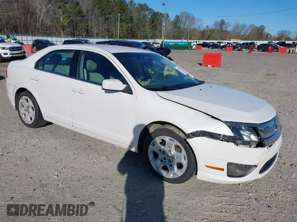 2011 Ford Fusion SE with VIN 3FAHP0HG3BR289870, listed as a IAAI auction lot 41853874 with 149,881 mi miles. Bid and sale history available at carsss.com. Image 1.