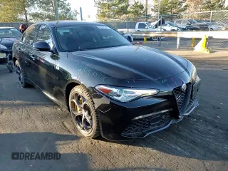 2019 Alfa Romeo Giulia Ti z VIN ZARFANBN0K7602653, wystawiony jako Copart lot #86393384 z przebiegiem 45 974 mil mil oraz Czysty tytuł • Clean title. Historia ofert i sprzedaży dostępna na DreamBid. Obrazek 10.