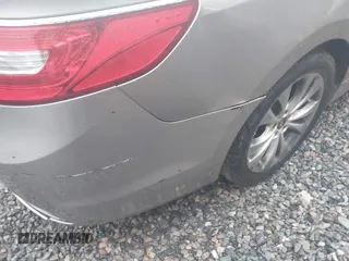 2013 Hyundai Azera z VIN KMHFG4JG7DA199553, wystawiony jako IAAI lot #42218944 z przebiegiem 131 959 mil mil oraz . Historia ofert i sprzedaży dostępna na DreamBid. Obrazek 12.