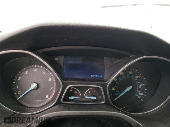 2014 Ford Focus SE with VIN 1FADP3K20EL203091, listed as a Copart auction lot 44680935 with 137,521 mi miles and Salvage Title. Bid and sale history available at carsss.com. Image 9.