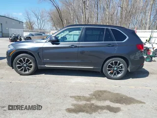2014 BMW X5 xDrive35i with VIN 5UXKR0C5XE0H21439, listed as a IAAI auction lot 42031622 with 1 mi miles. Bid and sale history available at carsss.com. Image 13.