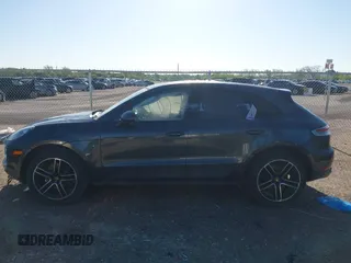 2021 Porsche Macan with VIN WP1AA2A52MLB09795, listed as a IAAI auction lot 42075503 with 26,834 mi miles and . Bid and sale history available at DreamBid. Image 14.