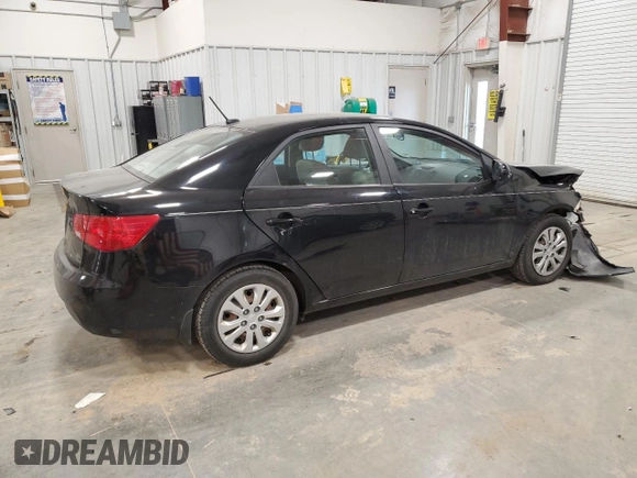 2011 Kia Forte LX with VIN KNAFT4A29B5435983, listed as a Copart auction lot 87684015 with 118,201 mi miles and Non Repairable. Bid and sale history available at carsss.com. Image 3.