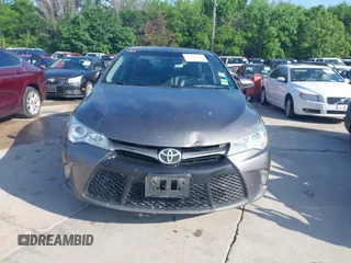 2015 Toyota Camry XLE with VIN 4T1BF1FK3FU927545, listed as a IAAI auction lot 42088944 with 293,029 mi miles and . Bid and sale history available at DreamBid. Image 6.