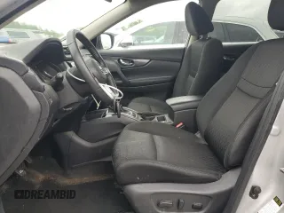 2020 Nissan Rogue SV z VIN KNMAT2MV6LP508093, wystawiony jako Copart lot #57866785 z przebiegiem 101 896 mil mil oraz Szkoda całkowita • Salvage title. Historia ofert i sprzedaży dostępna na DreamBid. Obrazek 7.