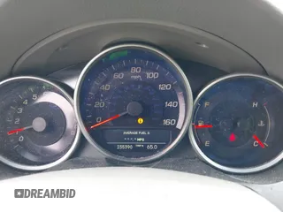 2006 Acura RL z VIN JH4KB165X6C006938, wystawiony jako IAAI lot #41936024 z przebiegiem 235 390 mil mil oraz . Historia ofert i sprzedaży dostępna na DreamBid. Obrazek 7.