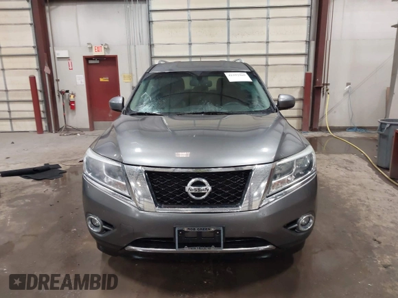 2015 Nissan Pathfinder SV with VIN 5N1AR2MM0FC662246, listed as a IAAI auction lot 41592969 with 156,382 mi miles and . Bid and sale history available at DreamBid. Image 12.