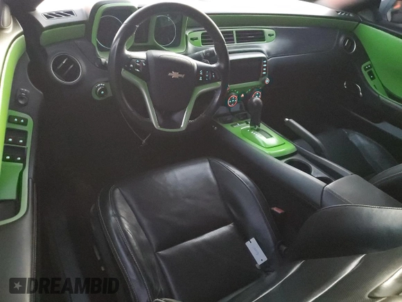 2014 Chevrolet Camaro LT z VIN 2G1FC3D34E9198935, wystawiony jako Copart lot #48108225 z przebiegiem 122 477 mil mil oraz Szkoda całkowita • Salvage title. Historia ofert i sprzedaży dostępna na DreamBid. Obrazek 8.