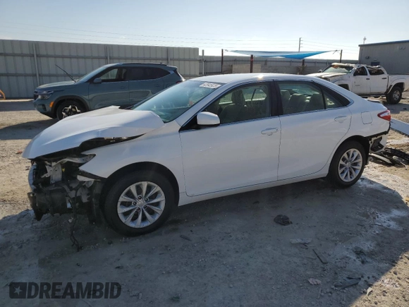 2016 Toyota Camry XLE with VIN 4T1BF1FK0GU999255, listed as a Copart auction lot 43945925 with 38,928 mi miles and Salvage Title. Bid and sale history available at DreamBid. Image 1.