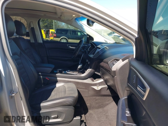 2018 Ford Edge SEL with VIN 2FMPK3J80JBB23016, listed as a IAAI auction lot 41618383 with 100,117 mi miles. Bid and sale history available at carsss.com. Image 5.