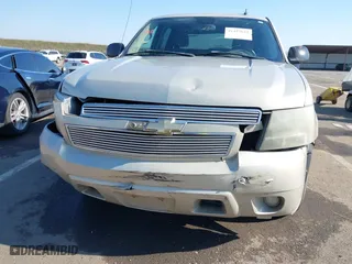 2007 Chevrolet Avalanche LT w/3LT with VIN 3GNEC12J67G138356, listed as a IAAI auction lot 41457612 with 1 mi miles. Bid and sale history available at carsss.com. Image 12.