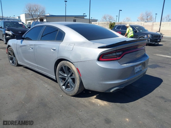 2017 Dodge Charger SE with VIN 2C3CDXBG6HH576448, listed as a IAAI auction lot 41666413 with 173,559 mi miles. Bid and sale history available at carsss.com. Image 3.