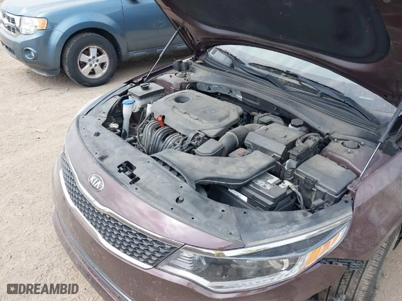 2018 Kia Optima EX with VIN 5XXGU4L30JG215412, listed as a IAAI auction lot 37402705 with 99,524 mi miles. Bid and sale history available at carsss.com. Image 10.