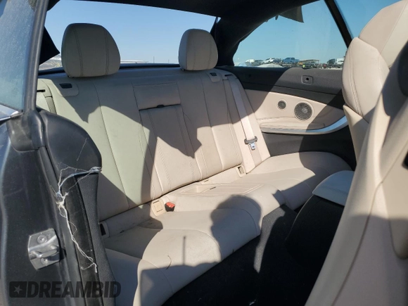 2017 BMW 4 Series z VIN WBA4T9C5XH5A14667, wystawiony jako Copart lot #73397604 z przebiegiem 69 957 mil mil oraz Szkoda całkowita • Salvage title. Historia ofert i sprzedaży dostępna na DreamBid. Obrazek 10.