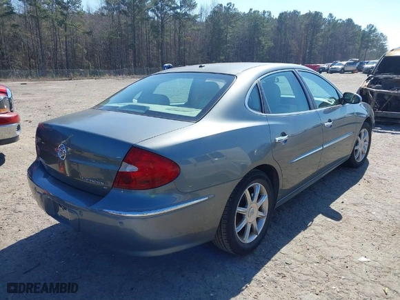 2005 Buick LaCrosse CXS with VIN 2G4WE567351228966, listed as a IAAI auction lot 41705103 with 221,226 mi miles. Bid and sale history available at carsss.com. Image 4.