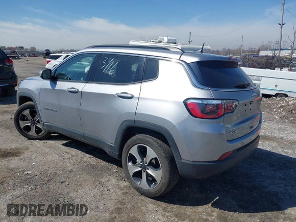 2017 Jeep Compass Latitude with VIN 3C4NJDBBXHT624119, listed as a IAAI auction lot 41827524 with 51,163 mi miles. Bid and sale history available at carsss.com. Image 3.