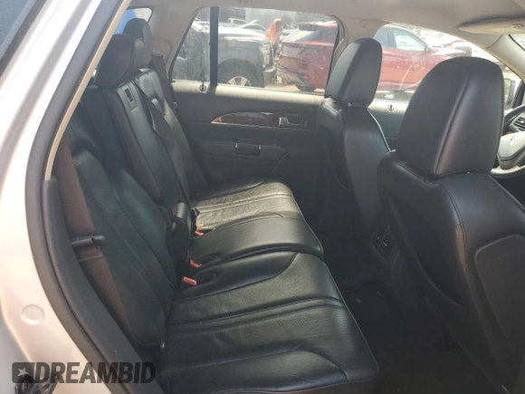 2011 Lincoln MKX with VIN 2LMDJ6JK0BBJ05933, listed as a Copart auction lot 88883465 with 236,069 mi miles and Salvage Title. Bid and sale history available at carsss.com. Image 11.