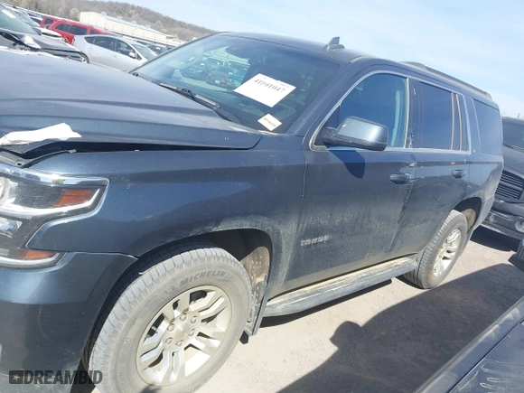 2019 Chevrolet Tahoe LT with VIN 1GNSKBKC6KR186865, listed as a IAAI auction lot 41801047 with 69,391 mi miles. Bid and sale history available at carsss.com. Image 13.