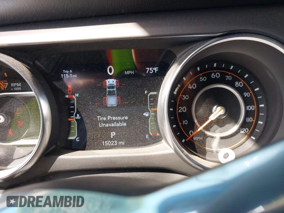 2023 Jeep Gladiator Rubicon with VIN 1C6JJTBG3PL581023, listed as a IAAI auction lot 41963931 with 15,023 mi miles and . Bid and sale history available at DreamBid. Image 7.