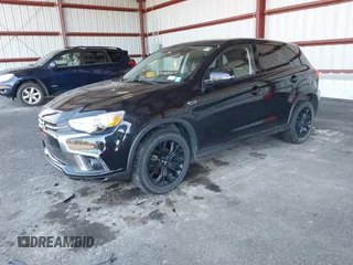 2019 Mitsubishi Outlander ES z VIN JA4AR3AU1KU022236, wystawiony jako IAAI lot #42070526 z przebiegiem 121 890 mil mil oraz . Historia ofert i sprzedaży dostępna na DreamBid. Obrazek 17.