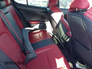 2019 Lexus UX 250h z VIN JTHU9JBH4K2015400, wystawiony jako IAAI lot #41525608 z przebiegiem Nie podano mil oraz . Historia ofert i sprzedaży dostępna na DreamBid. Obrazek 8.