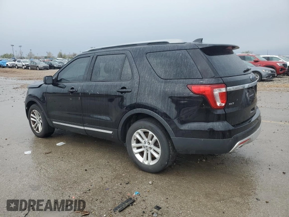 2017 Ford Explorer XLT with VIN 1FM5K7D89HGD19792, listed as a Copart auction lot 51812705 with 101,800 mi miles and Salvage Title. Bid and sale history available at DreamBid. Image 2.
