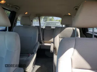 2011 Honda Odyssey LX z VIN 5FNRL5H2XBB054864, wystawiony jako Copart lot #59002395 z przebiegiem 146 987 mil mil oraz Czysty tytuł • Clean title. Historia ofert i sprzedaży dostępna na DreamBid. Obrazek 10.