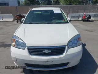 2007 Chevrolet Malibu Maxx LT with VIN 1G1ZT68N97F234591, listed as a IAAI auction lot 42078855 with 199,274 mi miles. Bid and sale history available at carsss.com. Image 6.