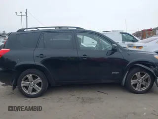 2008 Toyota RAV4 Sport with VIN JTMBK32V885051516, listed as a IAAI auction lot 41252621 with 183,150 mi miles. Bid and sale history available at carsss.com. Image 13.