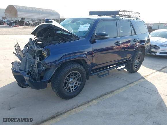 2020 Toyota 4Runner SR5 with VIN JTEBU5JR0L5800176, listed as a IAAI auction lot 41759606 with 133,921 mi miles. Bid and sale history available at carsss.com. Image 19.