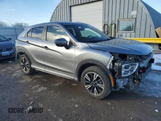 2023 Mitsubishi Eclipse Cross SE z VIN JA4ATWAA3PZ035637, wystawiony jako Copart lot #88260165 z przebiegiem 20 996 mil mil oraz Szkoda całkowita • Salvage title. Historia ofert i sprzedaży dostępna na DreamBid. Obrazek 4.