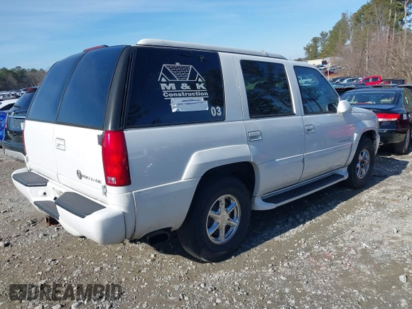 2000 Cadillac Escalade z VIN 1GYEK13R1YR115692, wystawiony jako IAAI lot #41300434 z przebiegiem 431 564 mil mil oraz . Historia ofert i sprzedaży dostępna na DreamBid. Obrazek 4.