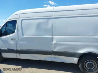 2022 Mercedes-Benz Sprinter Cargo Van with VIN W1Y4DCHY3NT089954, listed as a IAAI auction lot 41692366 with 169,549 mi miles. Bid and sale history available at carsss.com. Image 14.