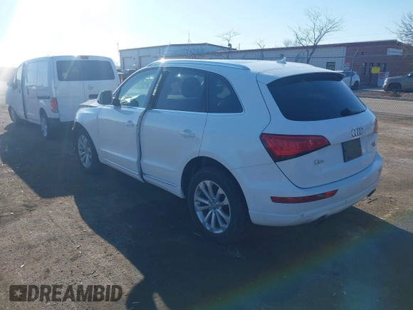 2014 Audi Q5 Premium Plus with VIN WA1LFAFP3EA106931, listed as a IAAI auction lot 41933150 with 140,104 mi miles and . Bid and sale history available at DreamBid. Image 3.