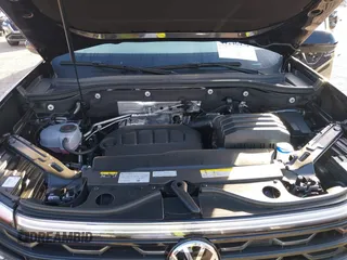 2025 Volkswagen Atlas SE z VIN 1V2JE2CA7SC201481, wystawiony jako IAAI lot #41246452 z przebiegiem 2 466 mil mil oraz . Historia ofert i sprzedaży dostępna na DreamBid. Obrazek 10.