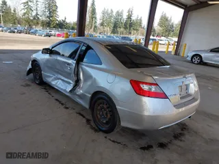 2007 Honda Civic Cpe LX with VIN 2HGFG11607H541653, listed as a IAAI auction lot 41353812 with 178,141 mi miles. Bid and sale history available at carsss.com. Image 3.
