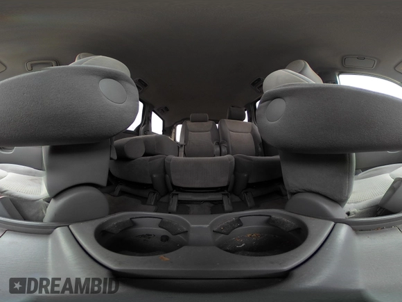 2007 Toyota Sienna CE with VIN 5TDZK23C97S047120, listed as a IAAI auction lot 42010384 with 186,070 mi miles. Bid and sale history available at carsss.com. Image 18.