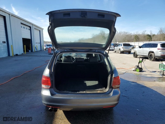 2014 Volkswagen Jetta SportWagen TDI w/Sunroof & Nav with VIN 3VWPL7AJ1EM613607, listed as a Copart auction lot 88992585 with 81327 miles and Salvage Title. Bid and sale history available at carsss.com. Image 6.
