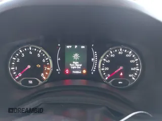 2018 Jeep Renegade Altitude z VIN ZACCJABB0JPJ65036, wystawiony jako IAAI lot #41414739 z przebiegiem 74 433 mil mil oraz . Historia ofert i sprzedaży dostępna na DreamBid. Obrazek 16.