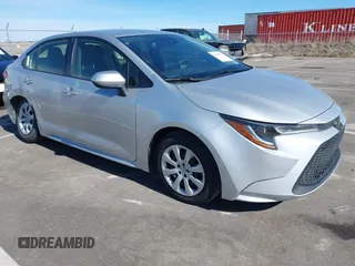 2022 Toyota Corolla LE with VIN JTDEPMAE5NJ221114, listed as a IAAI auction lot 41660732 with 48,662 mi miles. Bid and sale history available at carsss.com. Image 1.